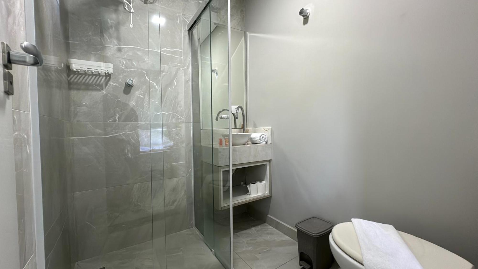 07-Studio Encantador Para Casal Куритиба Экстерьер фото